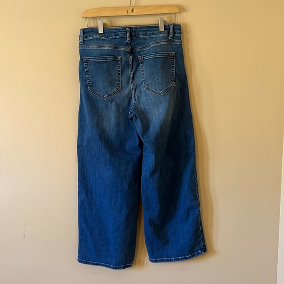 JJill HIgh-Rise Full Leg Cropped Jeans, Size 8 - Picture 3 of 6